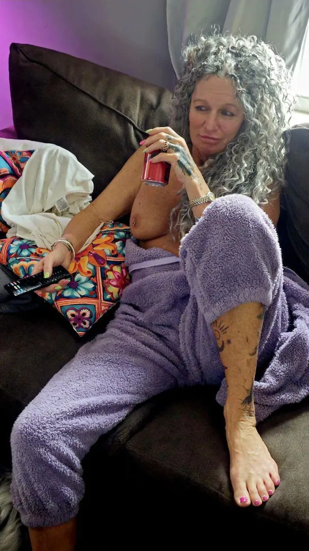 Would you eat me out grandma with 30 years of experience… f60 posted by No_Loss4733