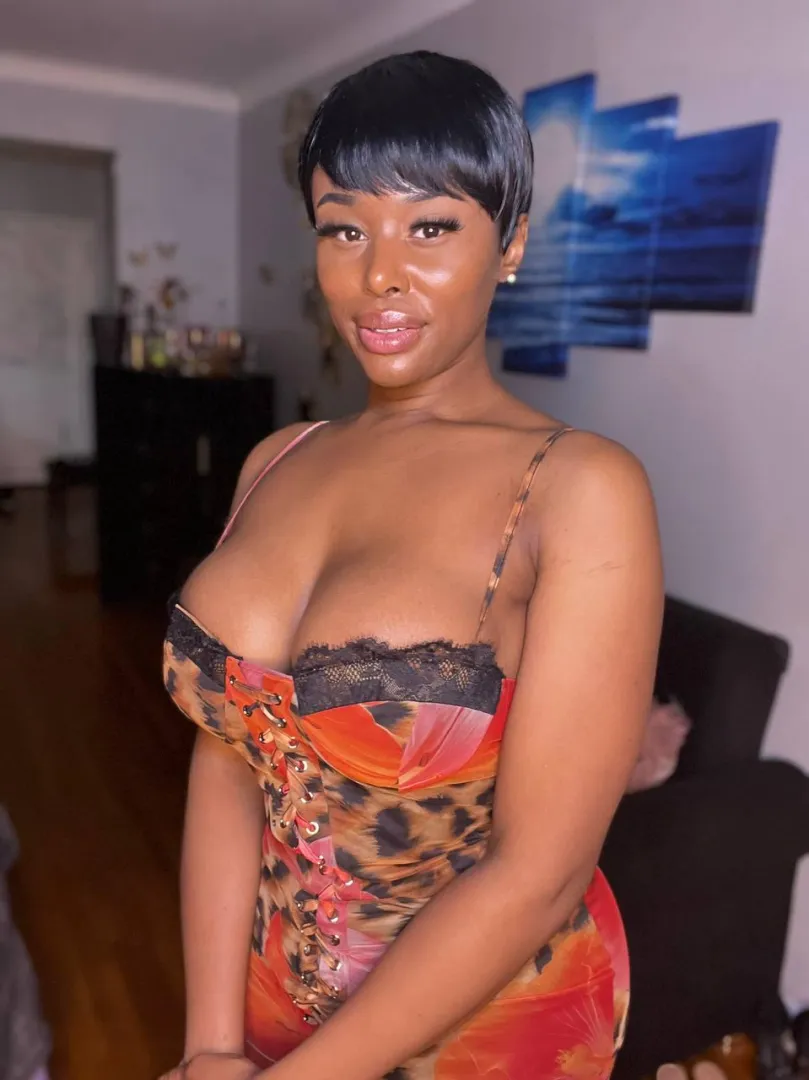 Would you ever fuck/date a trans you've met on reddit? posted by bbcTransLiraqueen