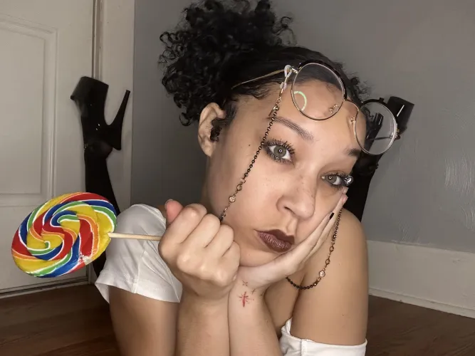 Would you fuck me without a condom?? by delphiraexo