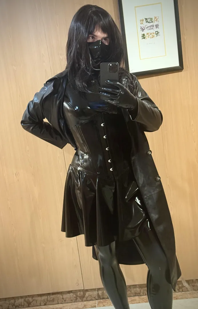 Would you go out with me like this?  posted by Frequent_Long_7527