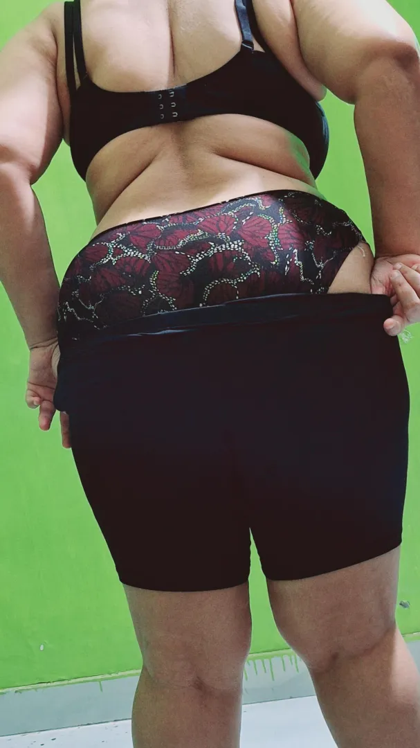 Would you let me peg you or you'll do me? posted by Final_Beautiful9220