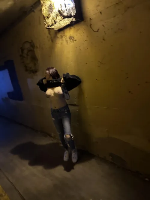 Would you let mommy blow you in a tunnel by dd16dani