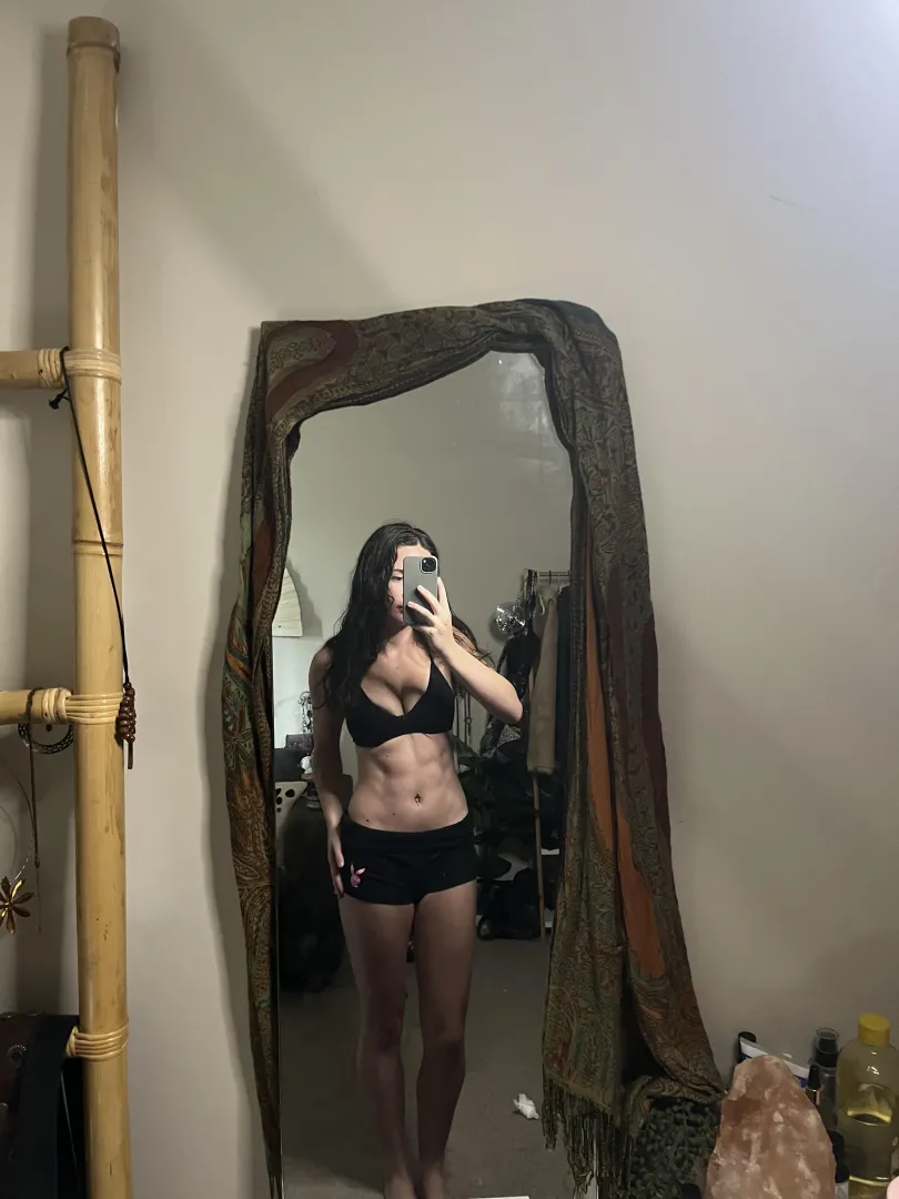 Would you lick my teen tummy  posted by user0467