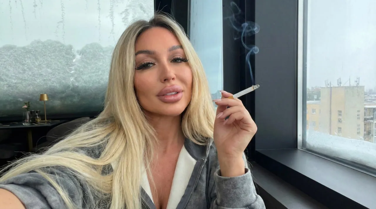 Would you like to give me a cigarette? posted by feel_our_ecstazy