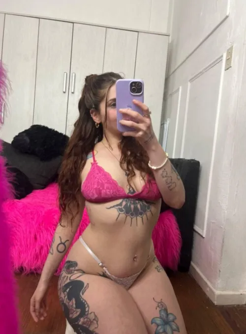 Would you pull back, or stay, with a 28 [oc] introvert? by carpoolcrush