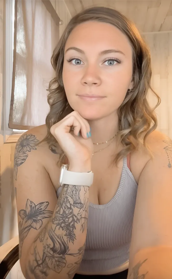 Would you shoot your load on me? posted by SweetEchloXO