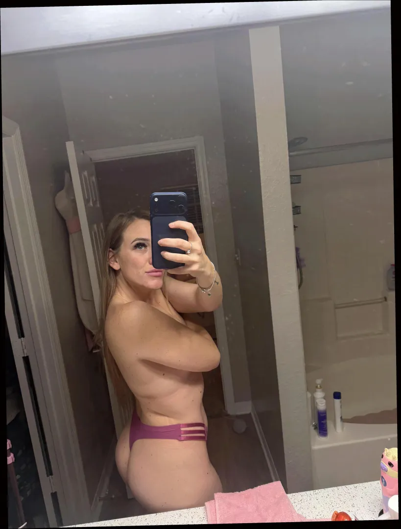 Would you smash or nah? posted by CauliflowerPlushy