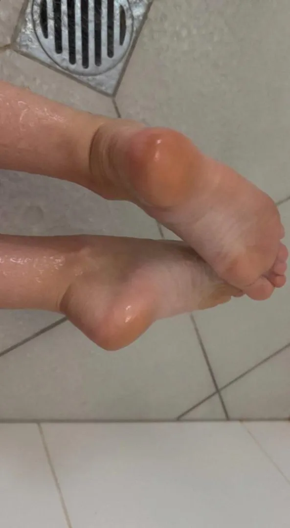 Would you suck my sole as you cum over them? posted by NyxWitchingHour
