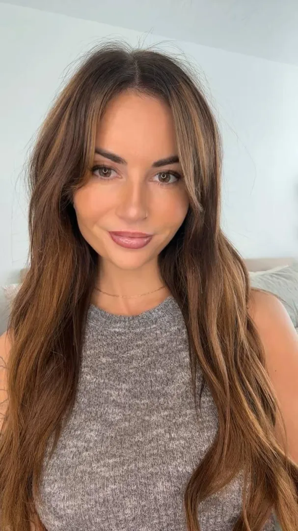 Would you take the chance to fuck me or you’d pass? posted by cutiebunnymoore