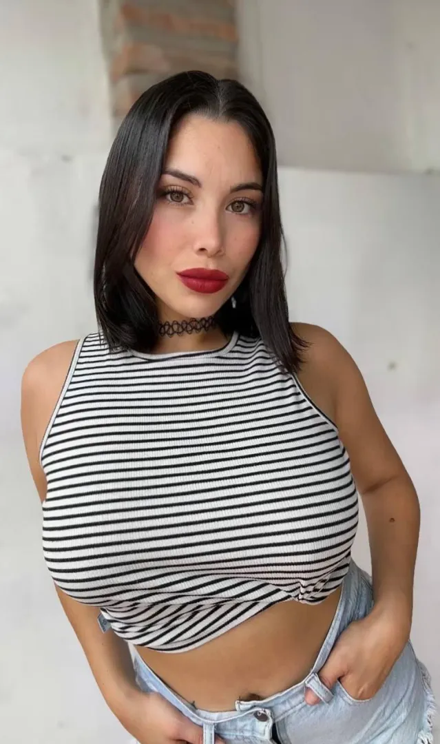 Would you use a condom or raw if you had the chance to fuck me? posted by milkygirlonly