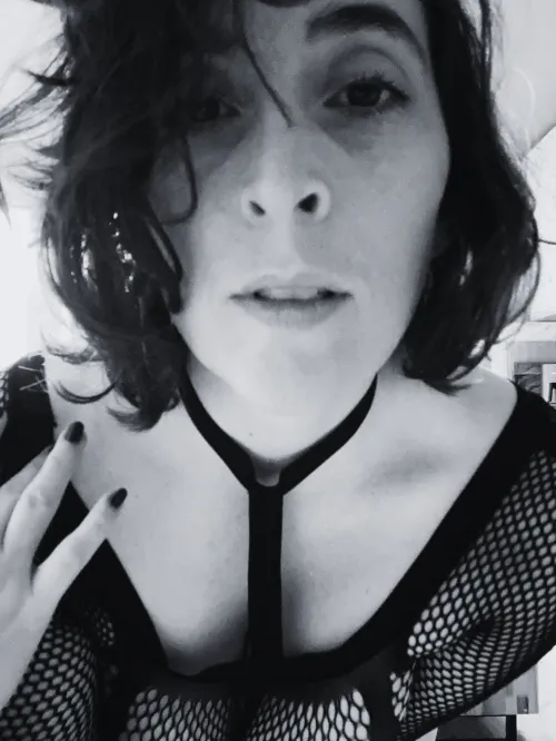 Wouldn't it be nicer just to give in? by that_villainess