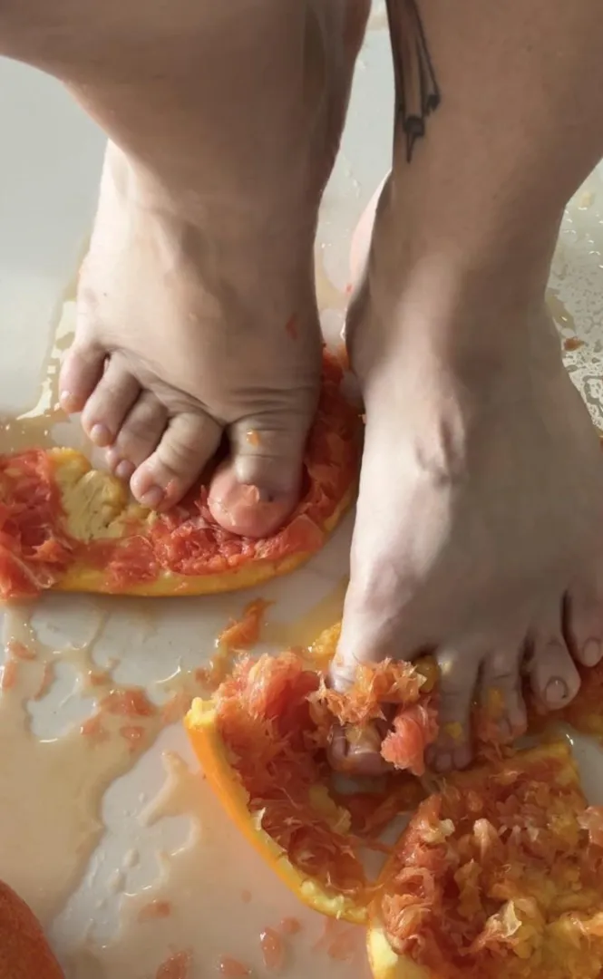 Wouldn’t you love to know what causes this?? posted by AllDayOnMyFeet