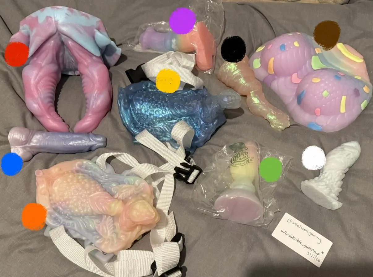 WTS multiple toys, selling from UK posted by insatiable_gumdrop