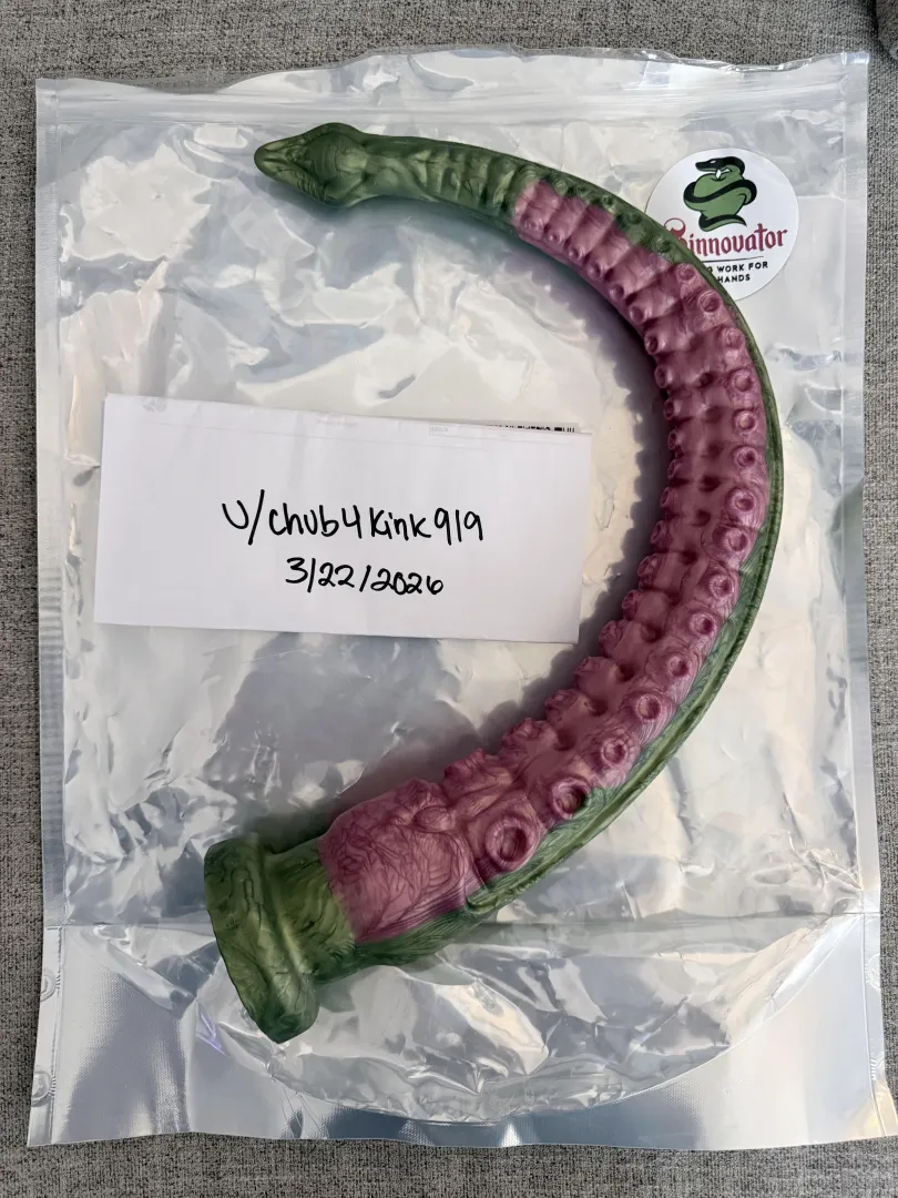 WTS (US only) Large Sinnovator Dagon w/ attachment hole $150 + ship posted by Chub4Kink919