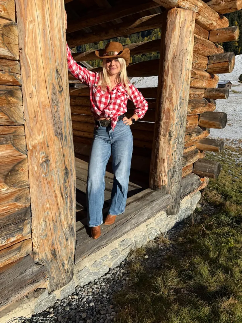 Ya know cowgirls make better lovers right posted by RafflesiaRhythm