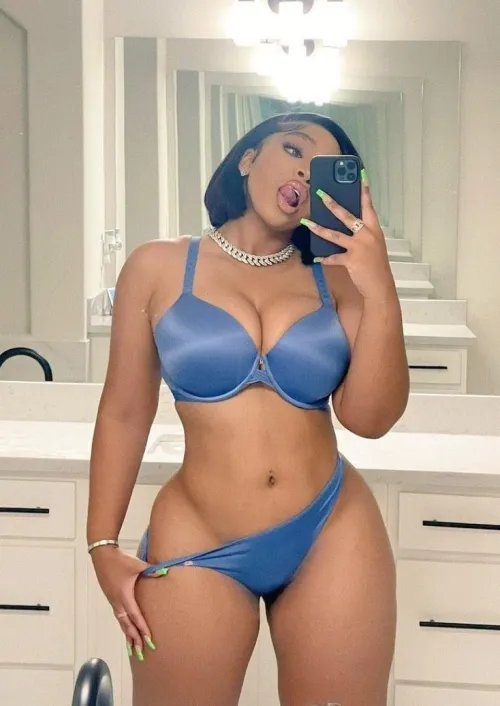 Yea I know this makes you nervous [selling] by mslaurynlaing