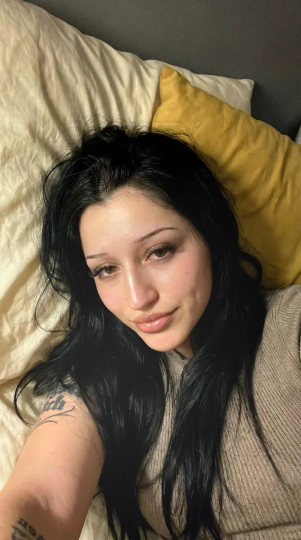 yk it’s not incest if bro just gonna cum on my mouth posted by GoodHand2655