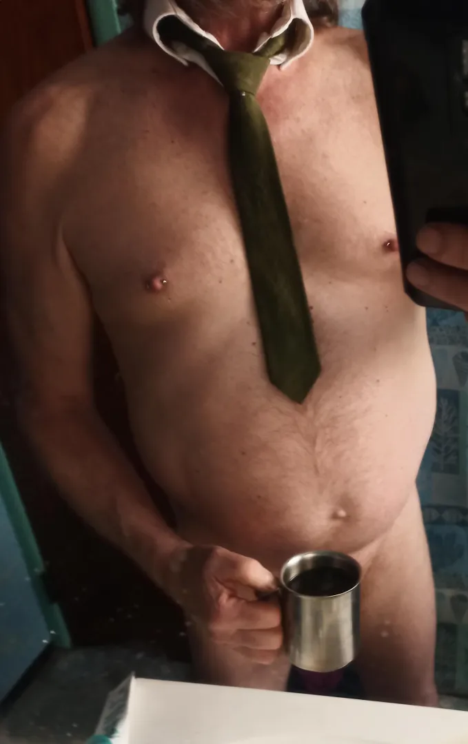 YoggiBear shirt this morning with a [wpc] well placed coffee posted by reddog-2023