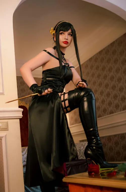 Yor Forger (Nana) by tastycosplayer