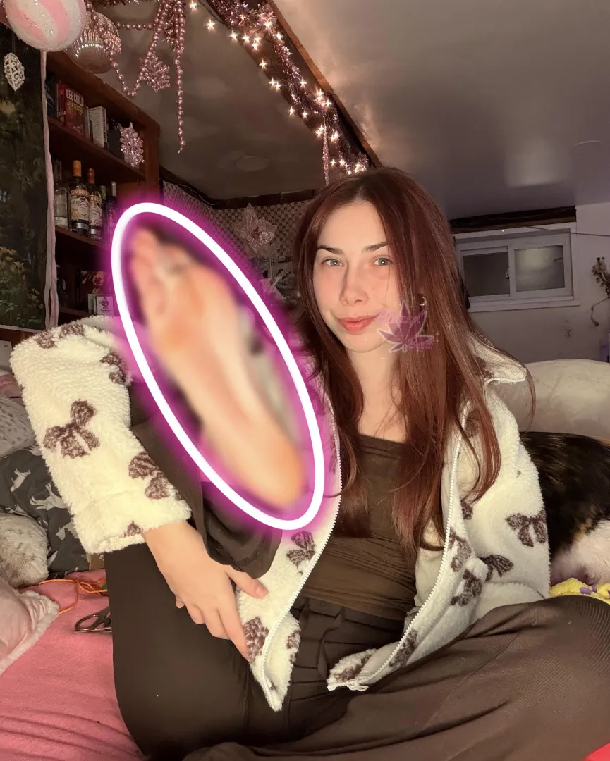 You always end up looking right there, so predictable posted by Hour_Alfalfa_8681