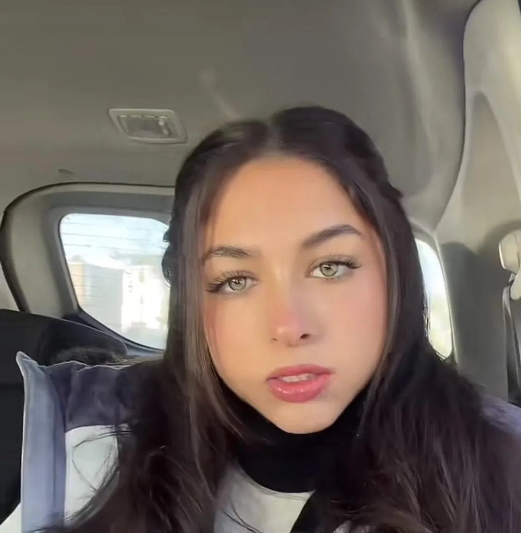 You behave better when you’re distracted by my mouth and my rules posted by godessraqelle