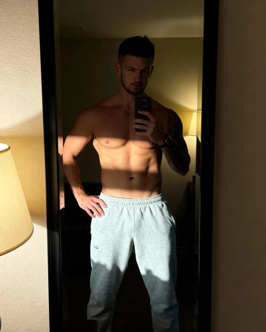 You believe if i say im a dom? posted by Daddy-Fit1989