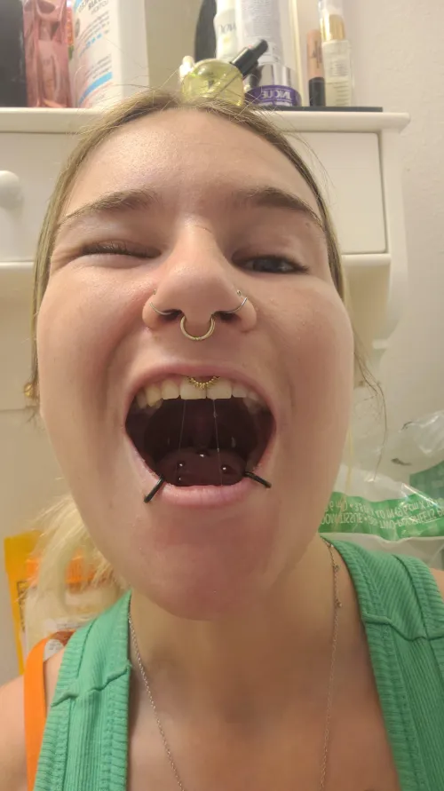 You belong in my mouth {f} by sinning_angel6