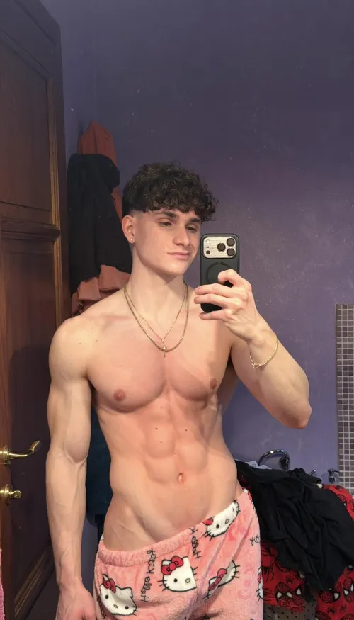 You break… by Italian_Party