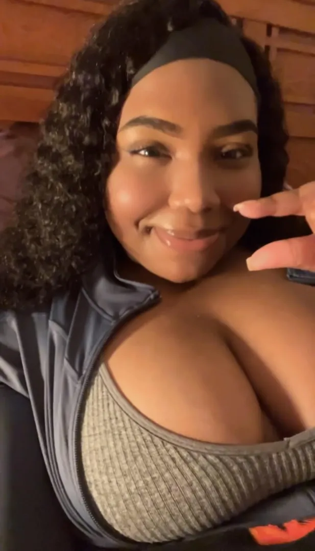 You call it relapse, I call it knowing your place. My giggle is enough to unravel you.. you’re so weak, it’s pathetic. Go send posted by GoddessNova143