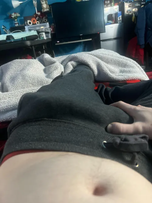 You can see the head by Aeross422