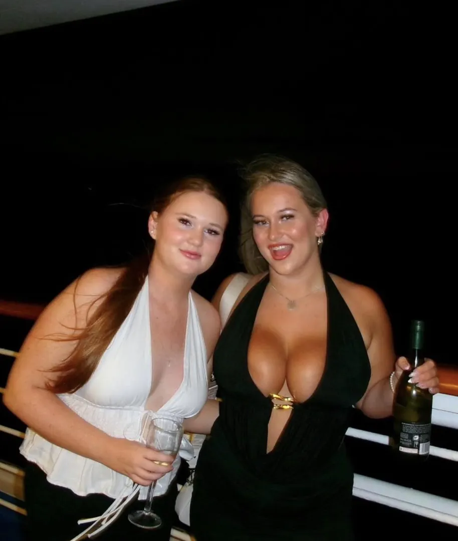 You can tell so badly she wishes for her chest posted by Zestyclose-Pop2662