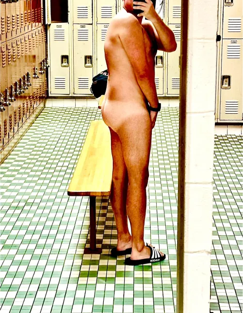 You checking my tan line out in the college open showers? by AssistantDue2544