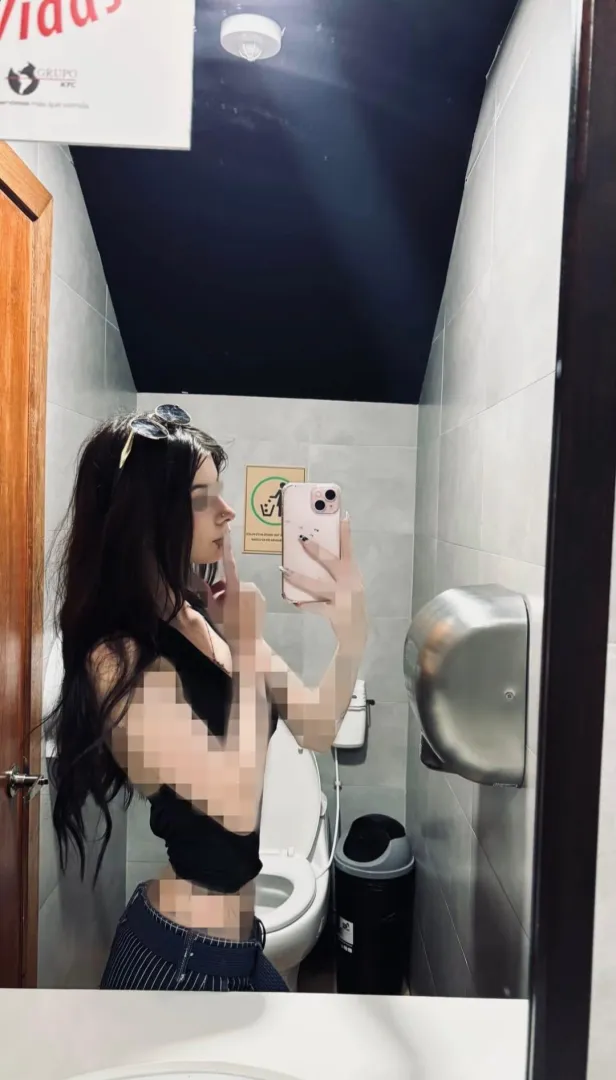 You don't deserve anything, not even skin  posted by SugarMelisa