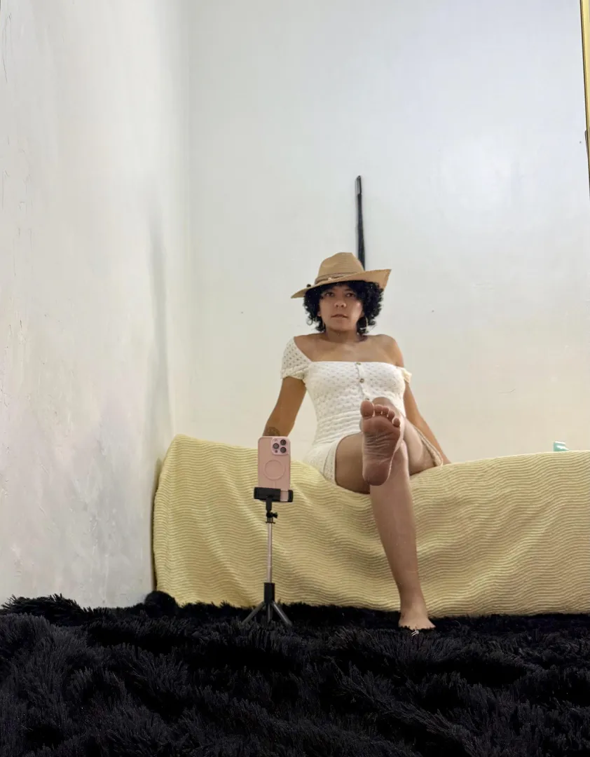 You don't deserve to touch me. You only deserve to admire me from below... as always posted by adricurly