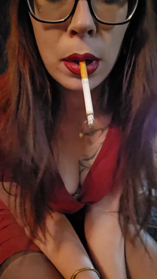 You don't even notice my cleavage... by MistressThrope