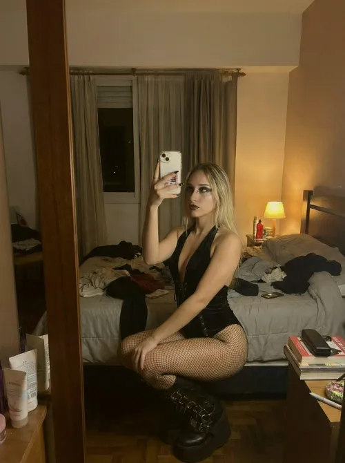 You eat, I play. by PinkPetalDazzle