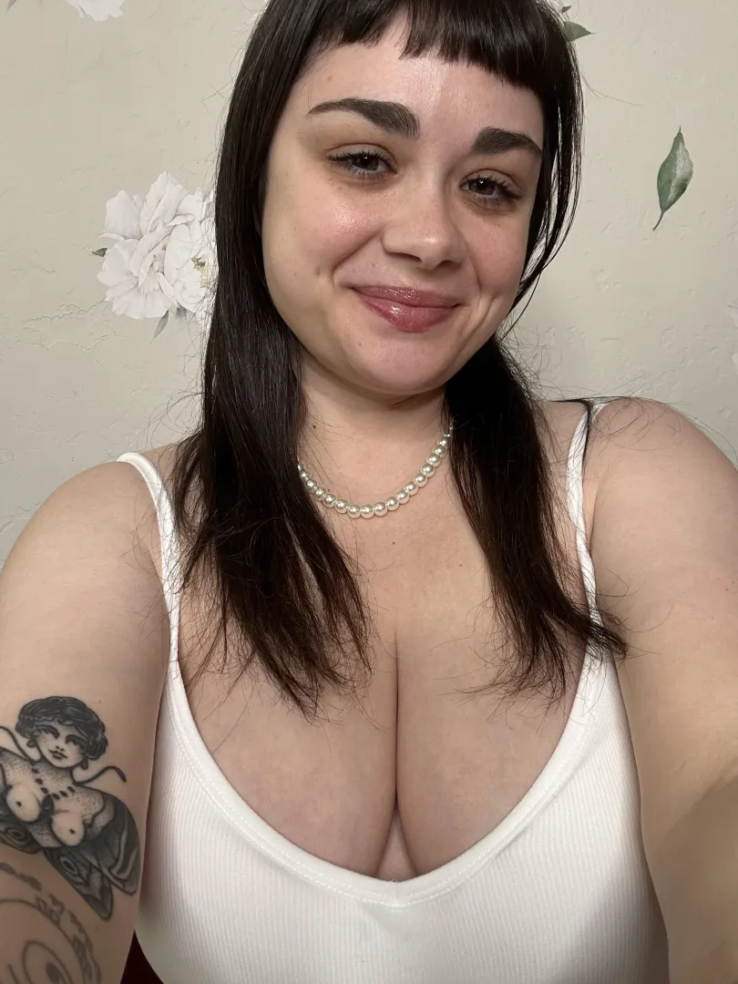 You haveee to fuck me raw posted by BigSlutTinyToes