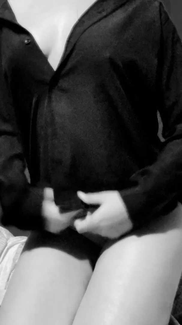 You know I am free right now posted by Nearby-Philosophy368