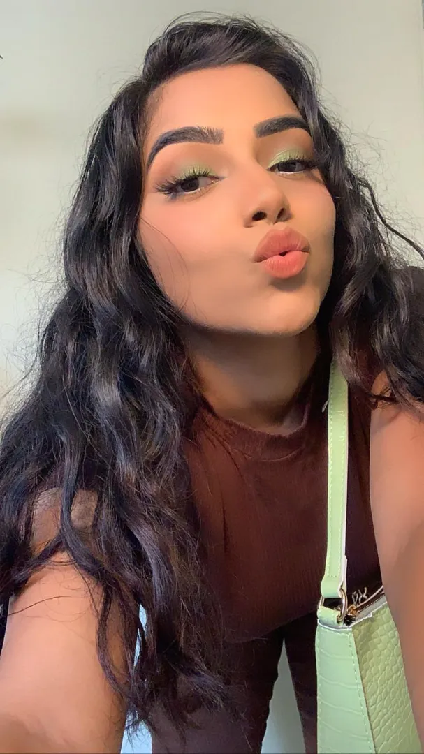 you know i’m too good for you  posted by m0mmyalexis