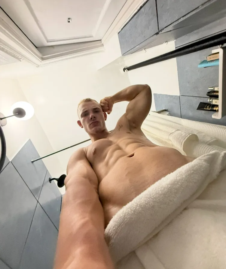 You know where your eyes went posted by SeanMichaelOfficial