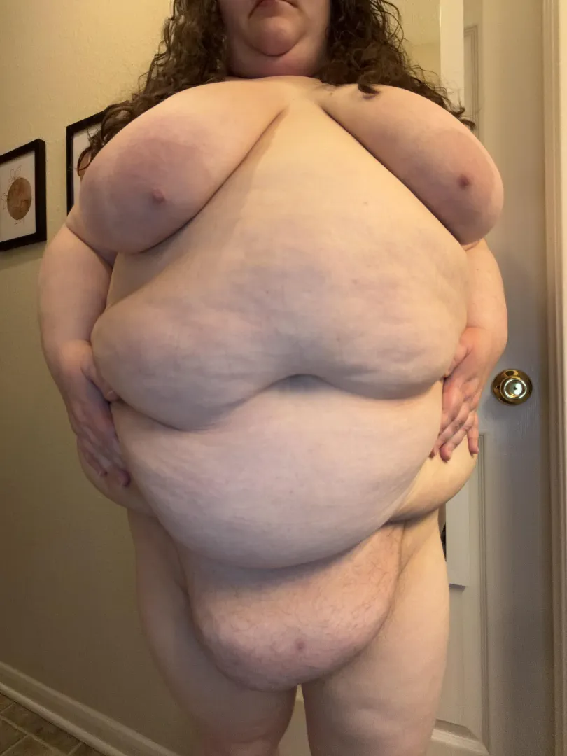 You know you wanna taste this posted by arealhandful