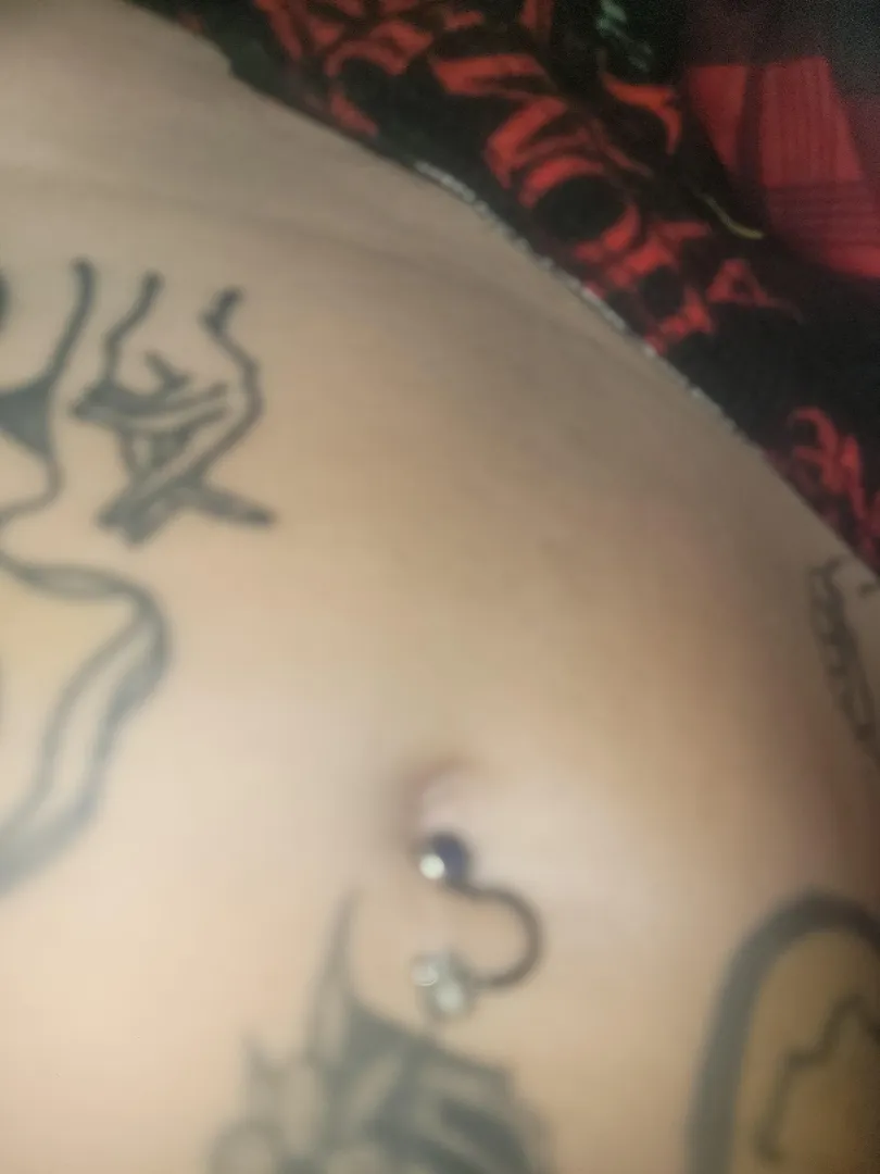 You like my innie navel baby posted by sinning_angel6