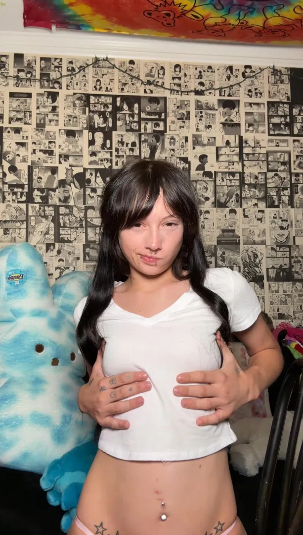 You like what you see? posted by ladypeanutxoxo