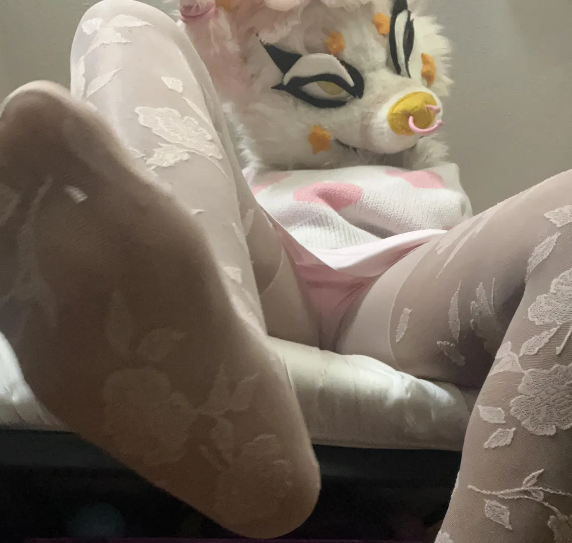 You look good down there! posted by onlybleps