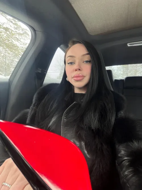 You lose control the second you see the sole by MissKKxoxo