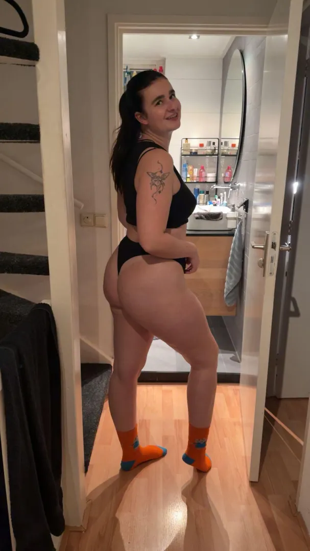 you may pull mine posted by Classic_Plum460