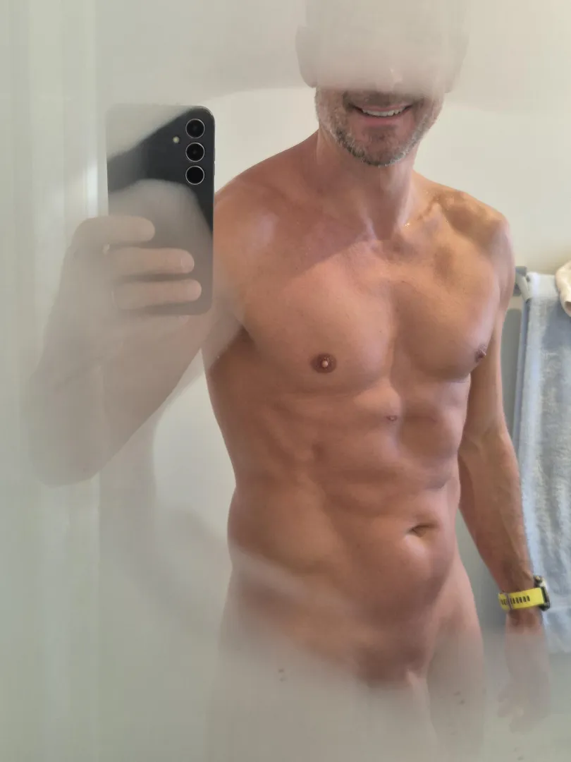 You ready for the day? posted by publicnakedrun