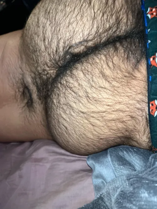 You said it was chill if I sleep like this right goon bro? by Weekly-Solution-3278