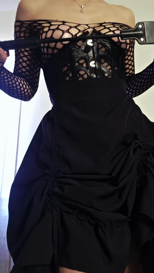 You stare because you understand. Beauty like this doesn’t entertain men, it owns them. by Thesultrybrat