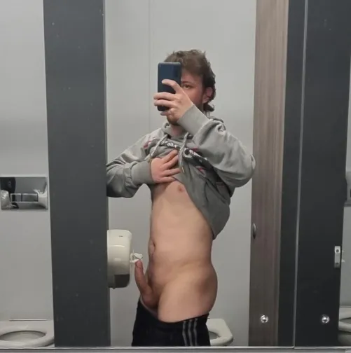 You sucking? by Randombs233